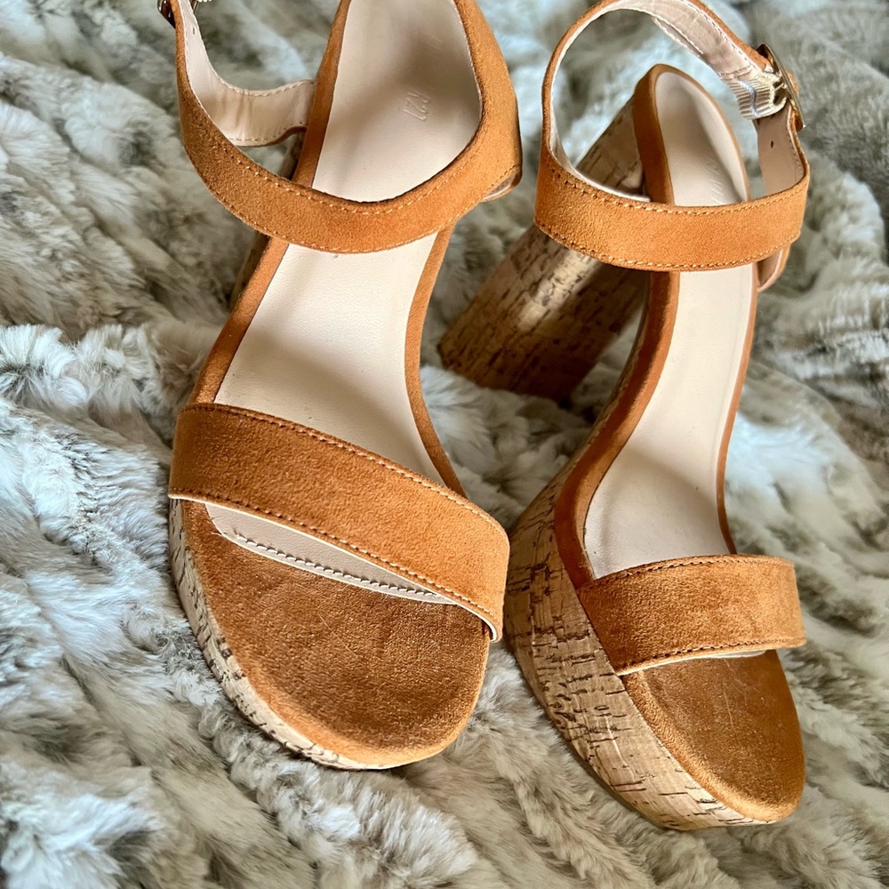 Cork Heels - Picture 2 of 9